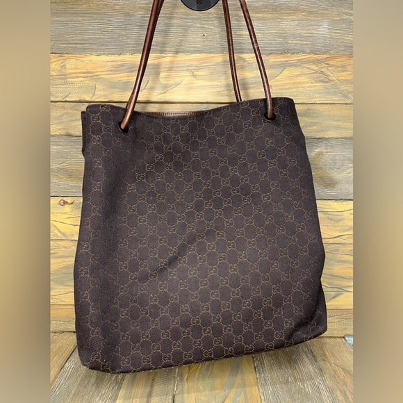 GUCCI Nylon Monogram Gifford Tote Brown - Picture 3 of 12